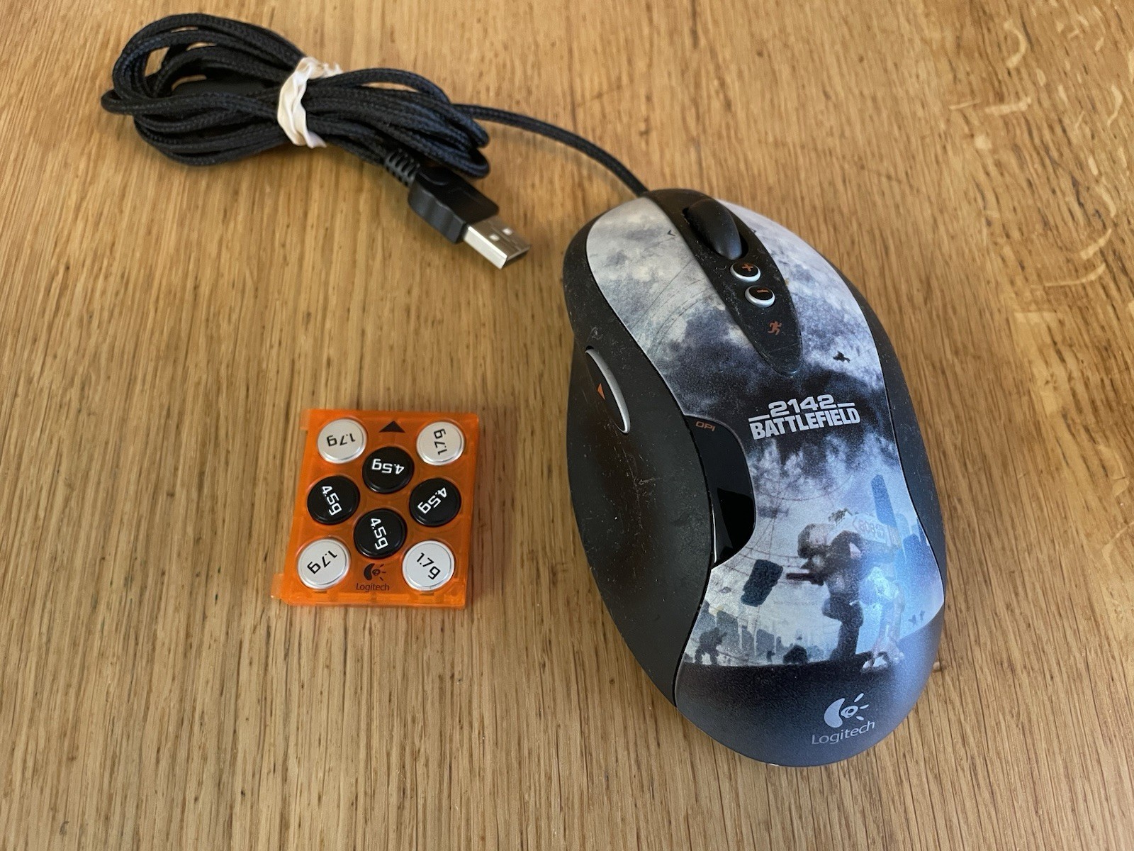 Logitech G5 Special Edition Battlefield 2142 Laser Gaming Mouse W/ Weights