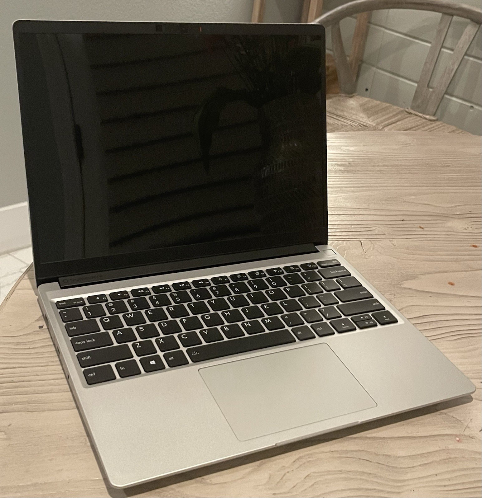 Framework Laptop 13 11th gen Intel Core i7 @ 2.8 GHz 32GB RAM 256gb Ssd