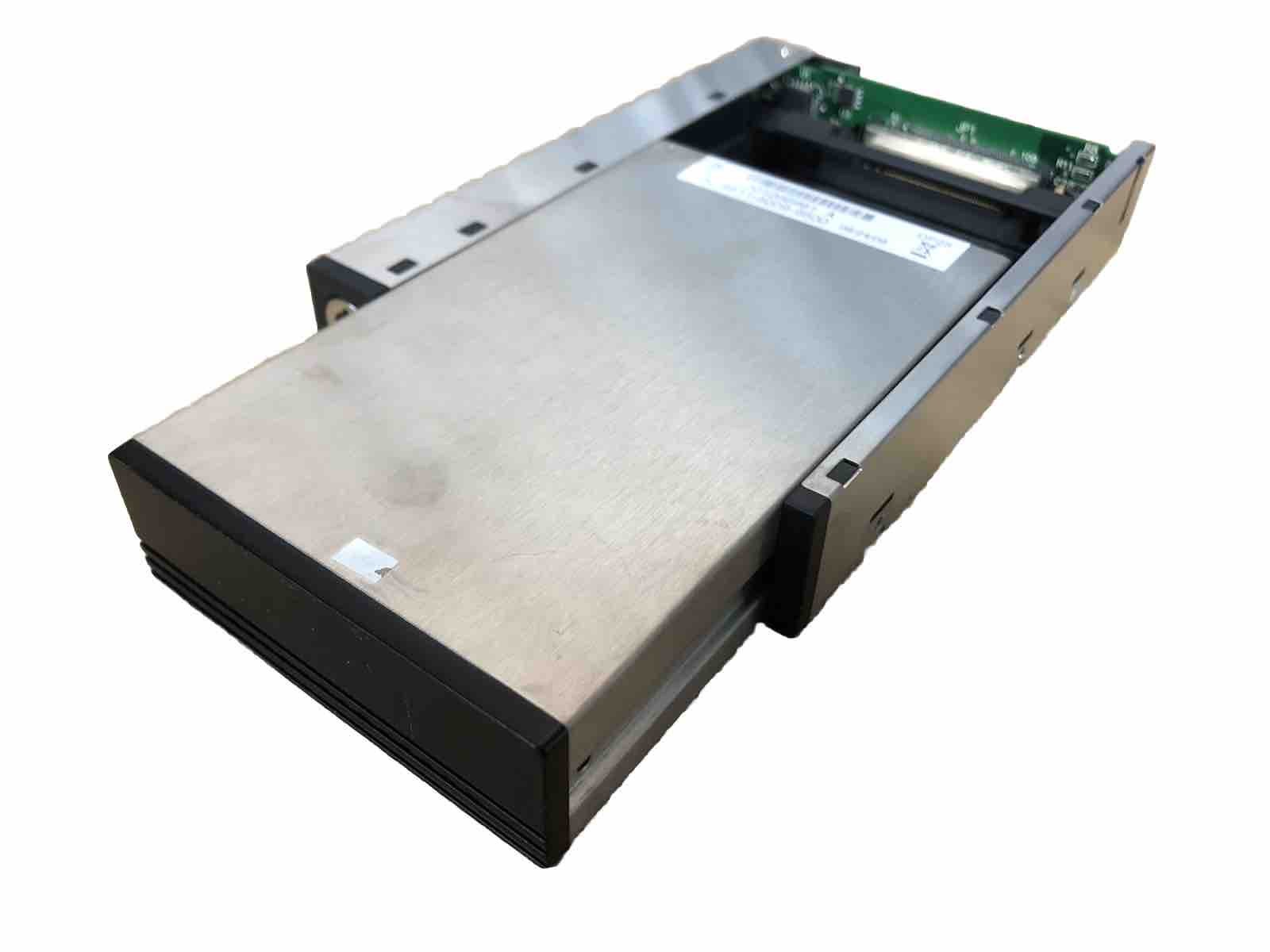CRU Dataport DP25 X2 SAS  3-1/2” Drive carrier (8511-5009-9500 + 8532-7202-9500)