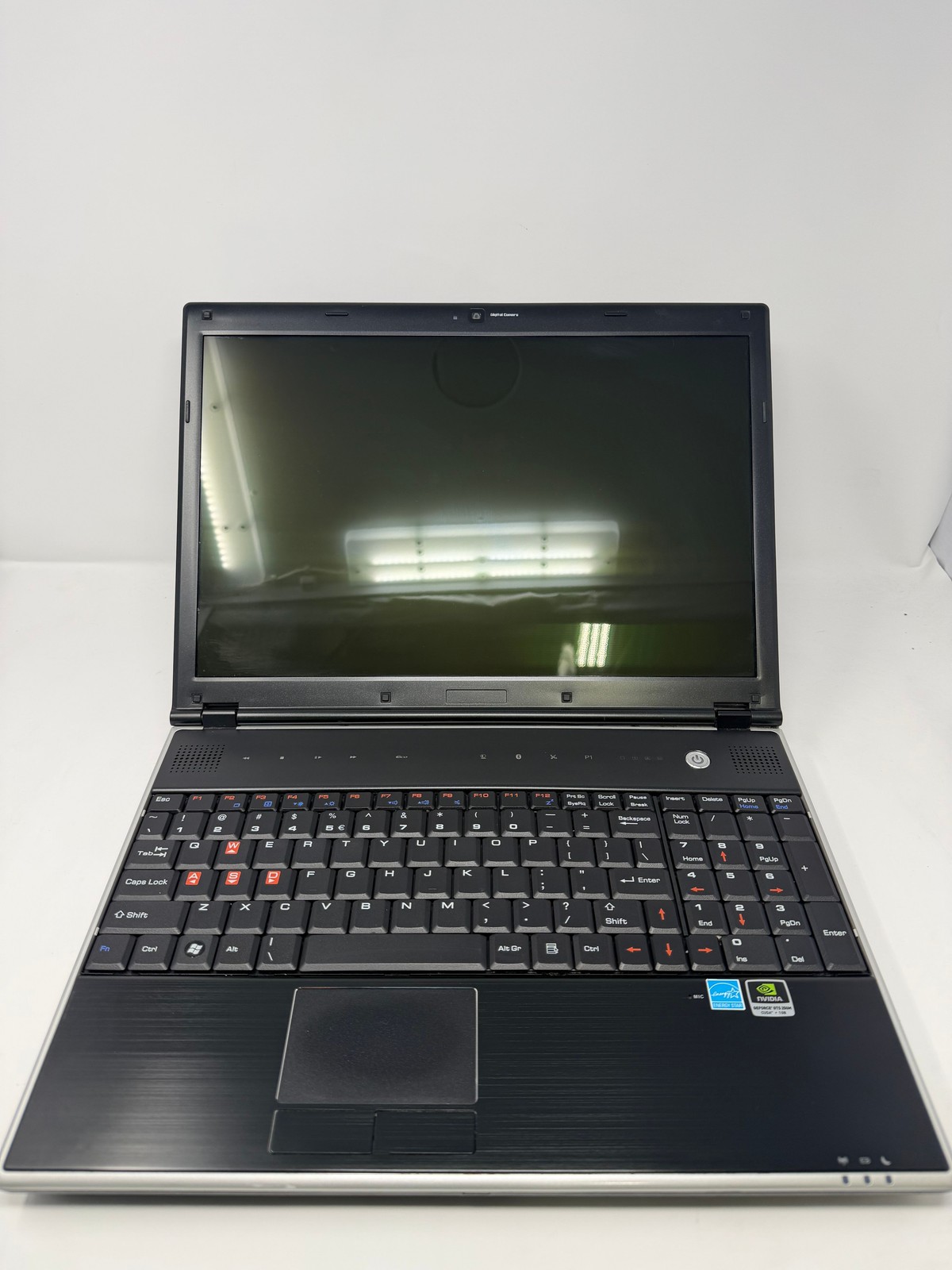MICRO-STAR INTERNATIONAL GT780R i7 Q 720 4GB GTS 250M No HD Grade B