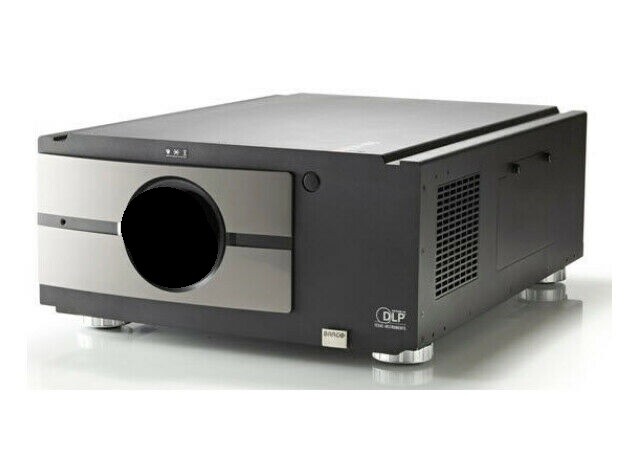 BARCO RLM-W8 WUXGA FULL HD 1920X1200 3-CHIP DLP PROJECTOR, 8000 LUMENS