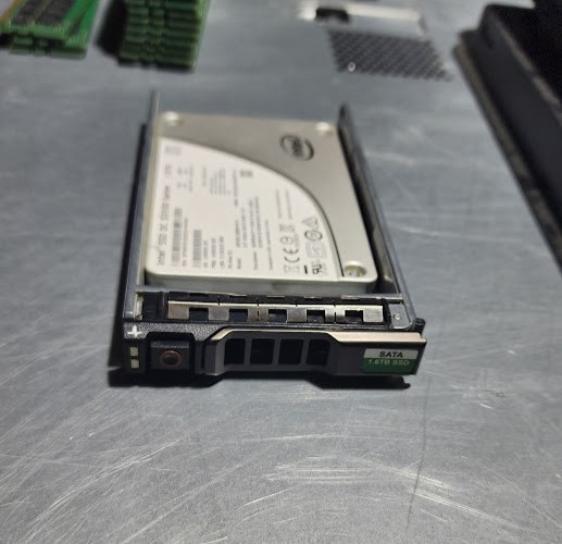 Intel DC S3500 1.6TB SATA 6Gb/s 2.5" Enterprise SSD | Tested | 98% Life