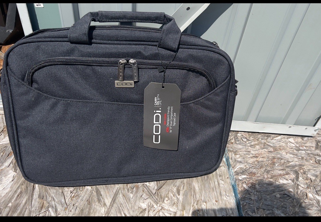 CODi Black Nylon Padded Briefcase for 15" Laptop Dual Compartment Solid