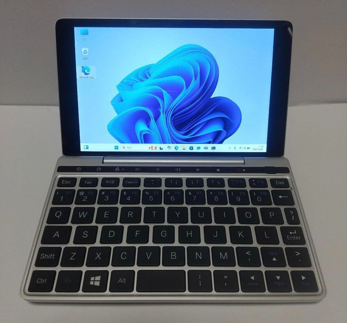 GPD Pocket 2 Mini Laptop m3-8100Y 7" Windows 11 UMPC 8GB RAM SSD 128GB in stock