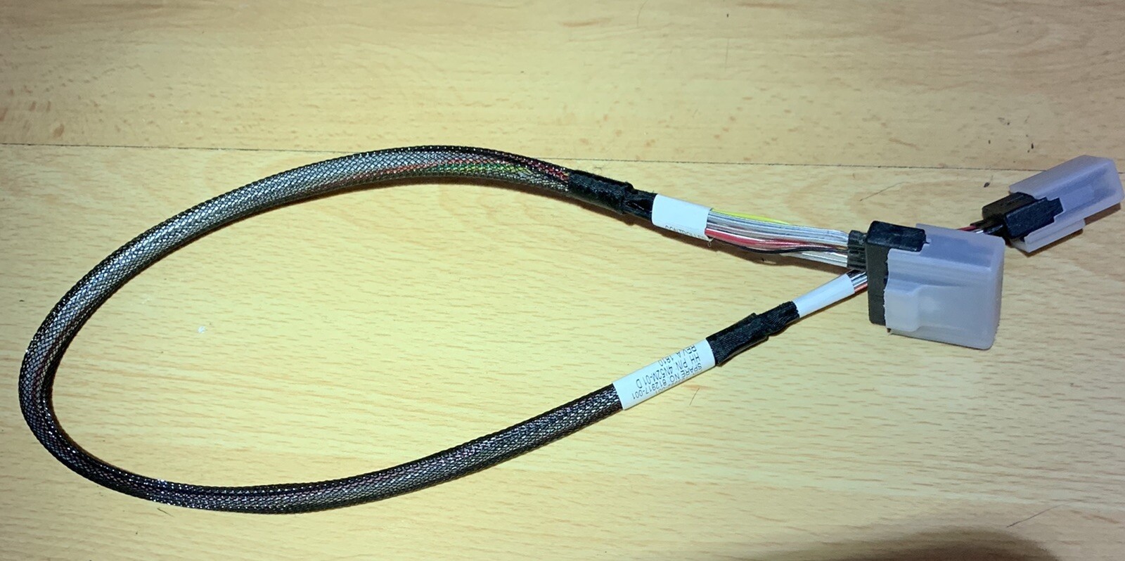 812917-001,793992-001 HPE Wide SAS to 1x Straight MiniSAS 23ins, New