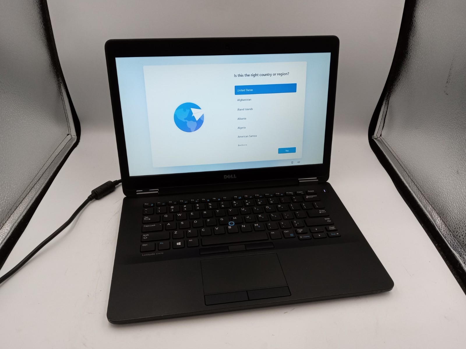 Dell Latitude e7470 14" Laptop i5 4GB 128GB Windows 11 -NO BATTERY -READ -RR