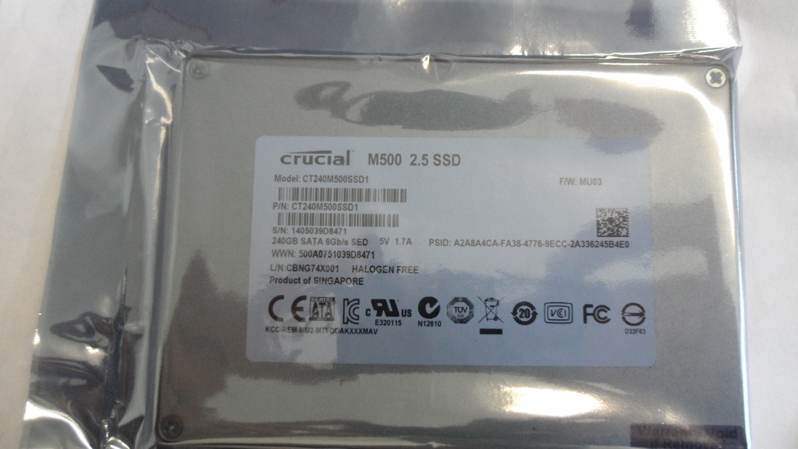 Crucial M500 2.5" 240GB Solid State Hard Drive 240GB SATA 6Gb/s CT240M500SSD1