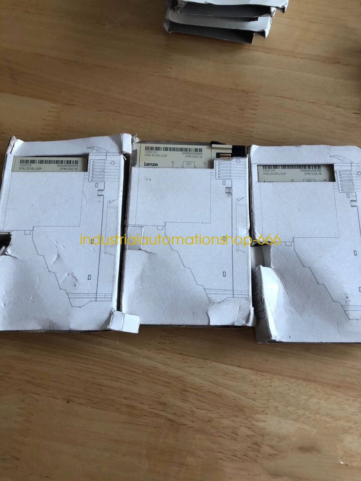 1PC NEW LENZE module EPM-S302.1B Via DHL or FedEX