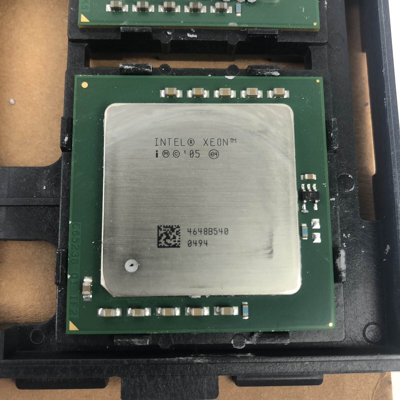INTEL XEON SL8P5 3.2GHz socket 604 CPU Processor (T10)