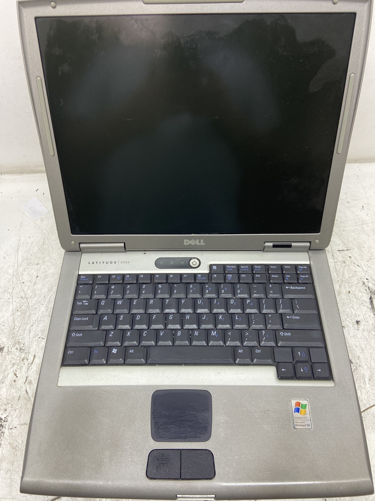Dell Latitude D505 Intel Pentium M 1.5 GHz 1 GB NO HDD