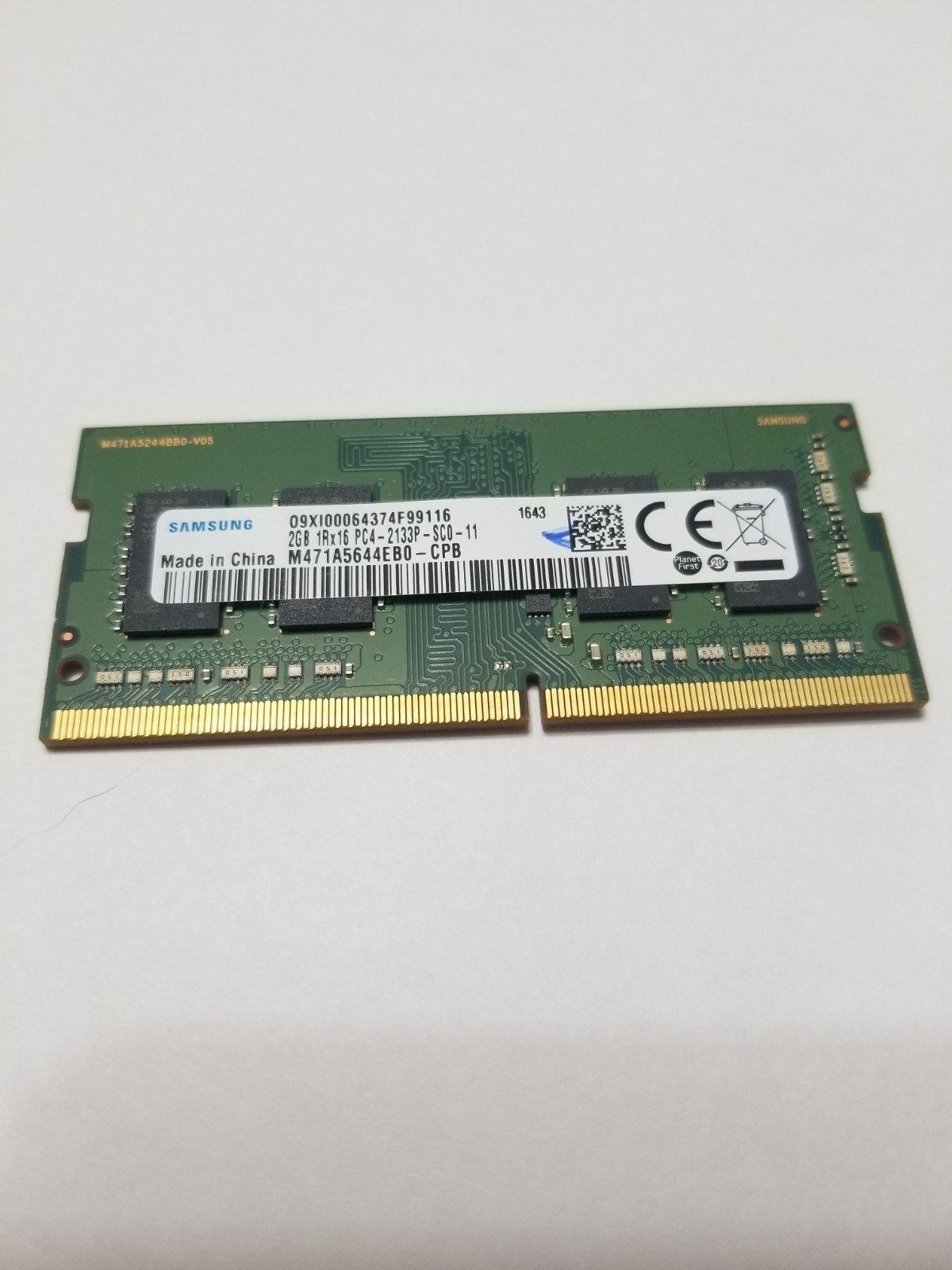 Samsung 2GB DDR4-2133 1Rx16 SODIMM Laptop RAM M471A5644EB0-CPB HP OEM