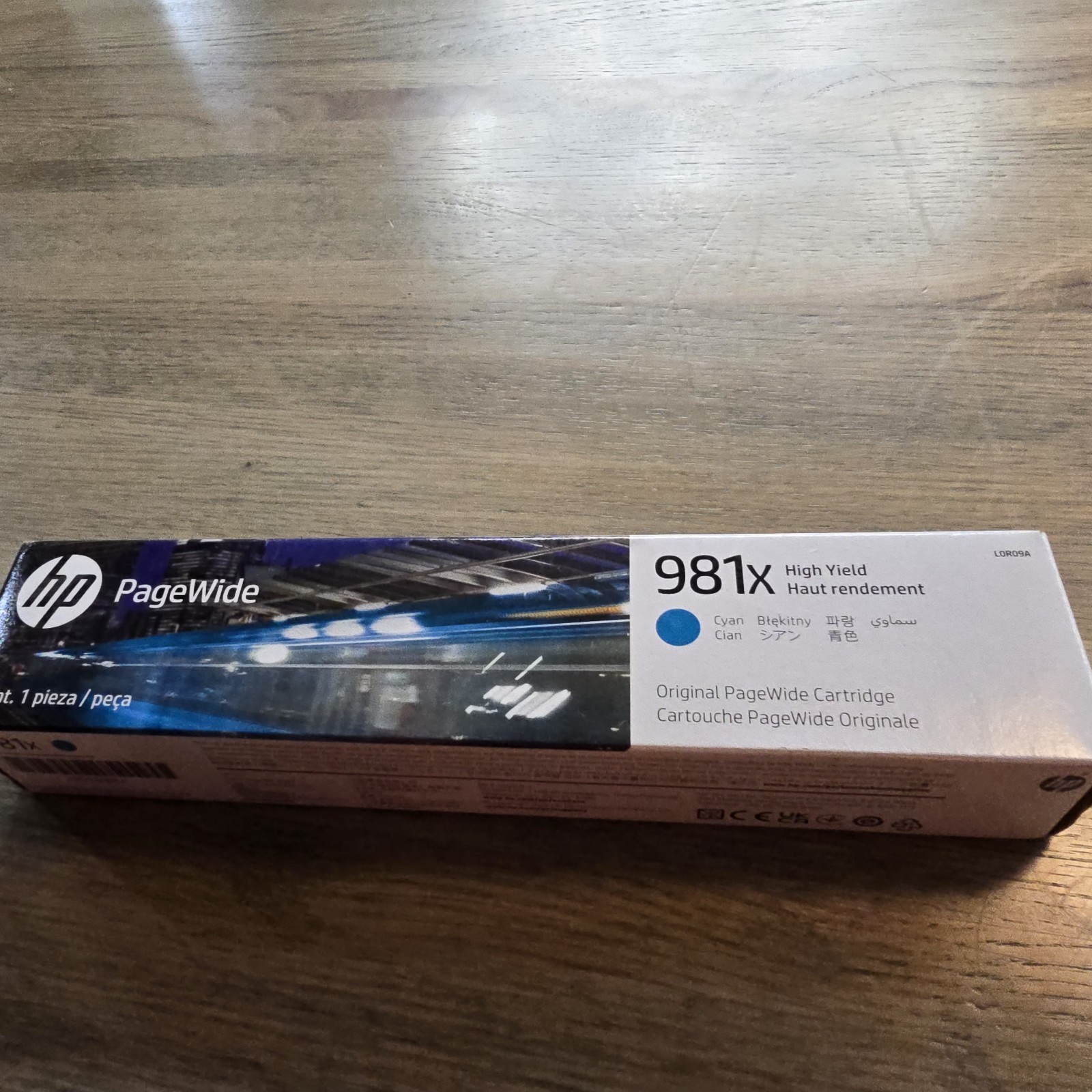 HP 981X High Yield Cyan Original Cartridge, L0R09A exp date oct 2027