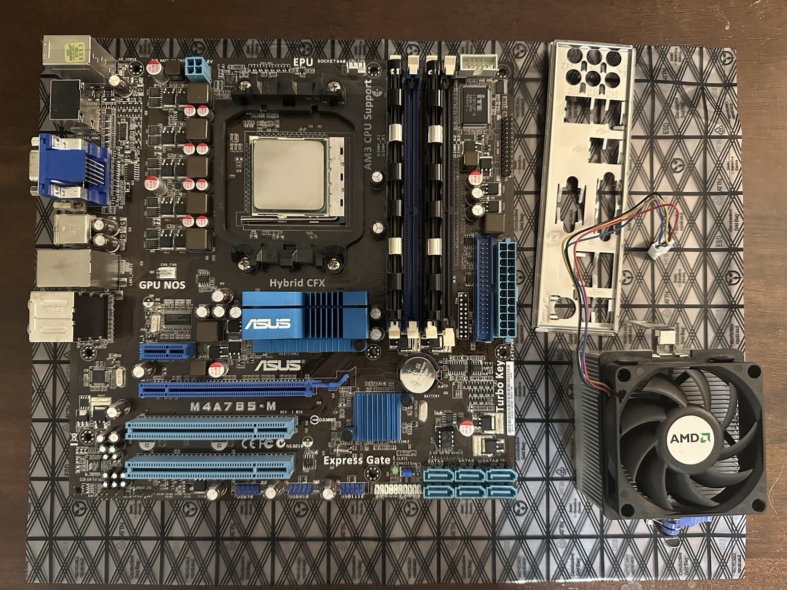 ASUS M4A785-M Micro ATX Motherboard + AMD Athlon 64 X2 CPU + 8GB Mushkin RAM I/O