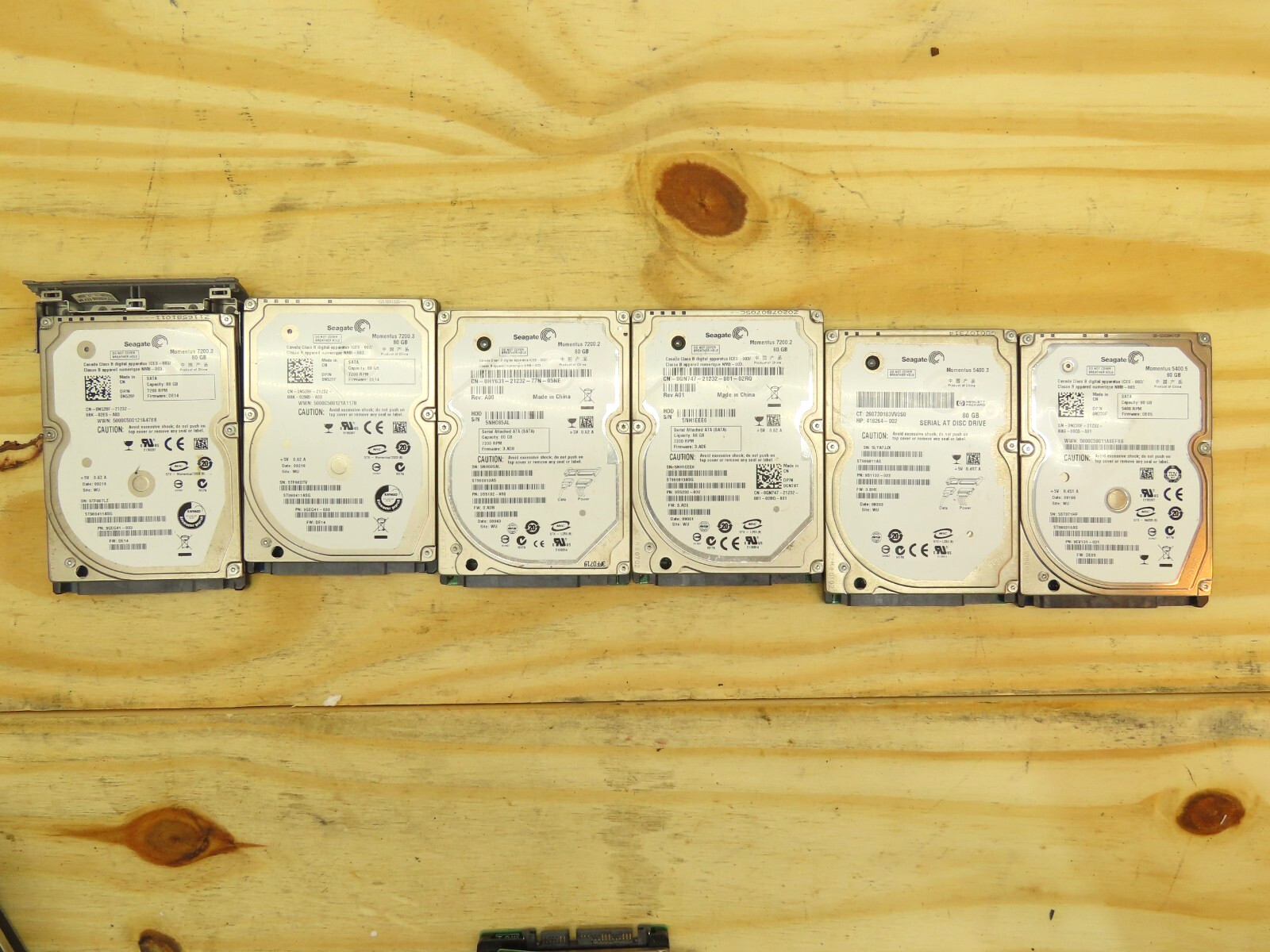 Lot of 6 Seagate Momentus 7200.2 80GB 7200RPM SATA 3Gbps 8MB Cache 2.5" Internal