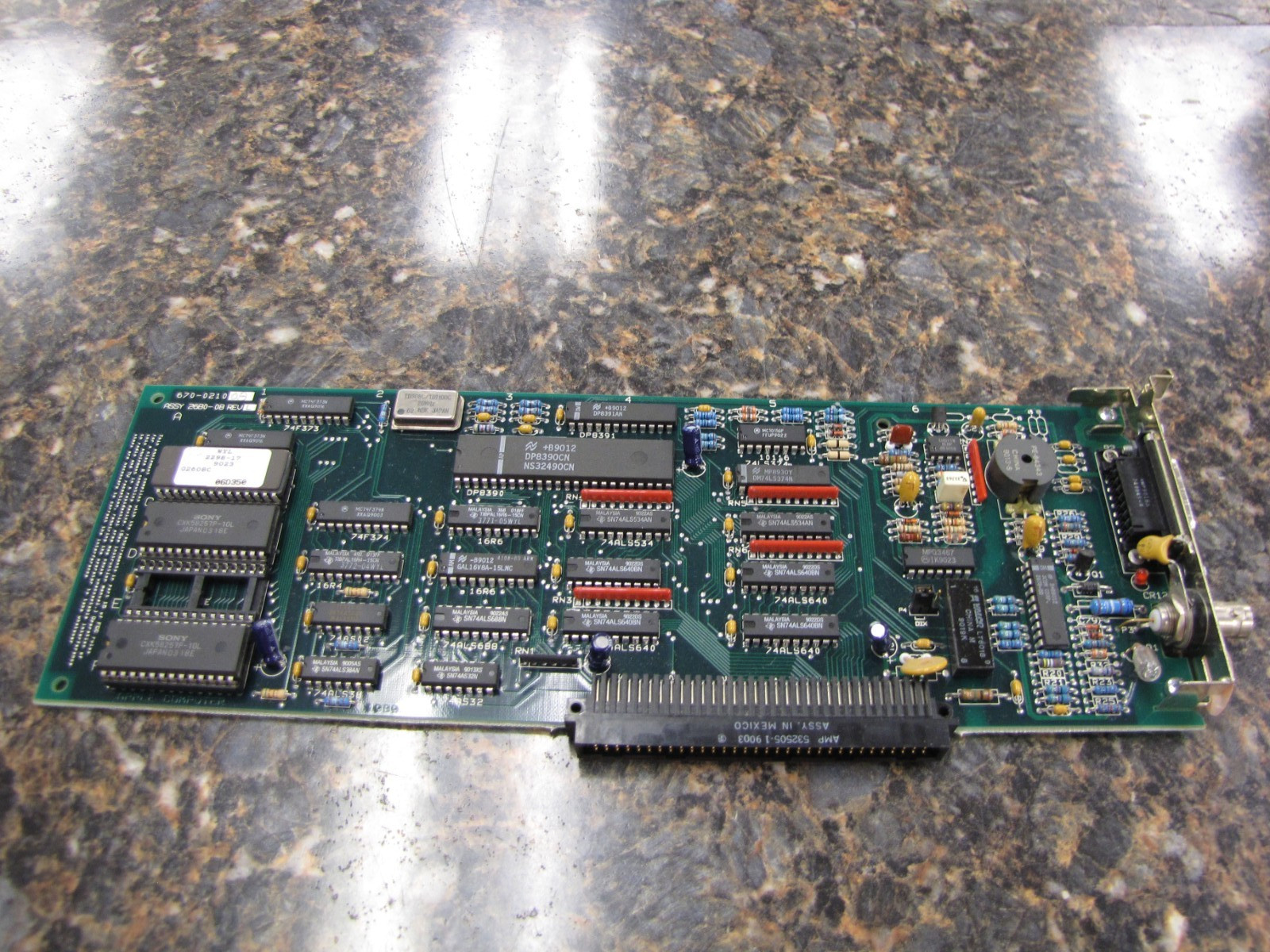 Vintage 1989 Apple 670-021008, 2680-08 2679-04 Nubus ethernet adapter