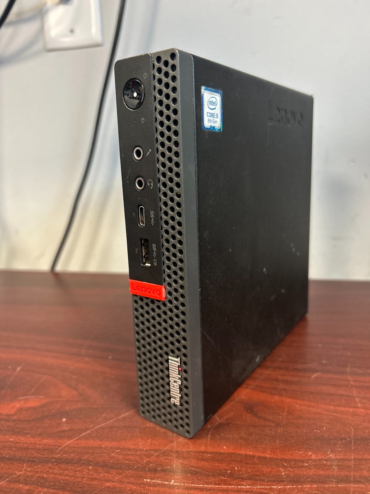 Lenovo ThinkCentre DM M720q i5-8400t 2.10GHz, 8GB RAM, NO SSD/OS, NO AC #95