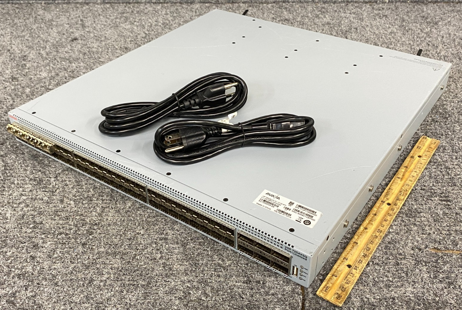 Avaya VSP 7254XSQ 48-Port Fiber Switch w/ Power Cords