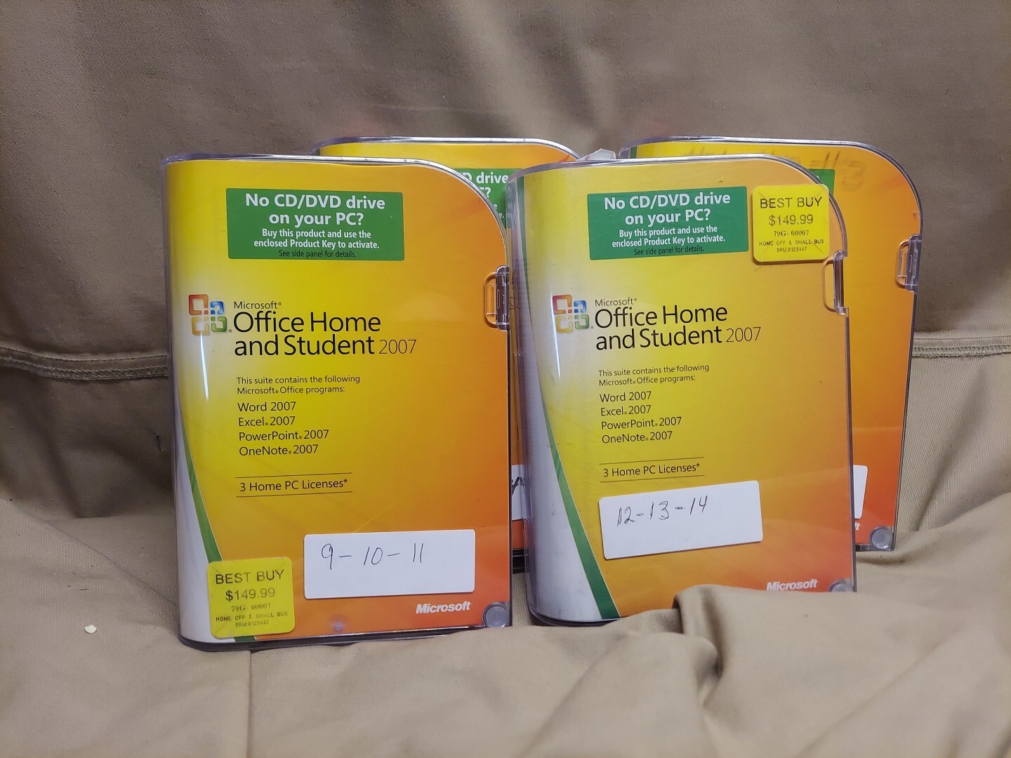 Microsoft MS Office 2007 Home & Student GENUINE Disc & 3 Product Key w/Case)