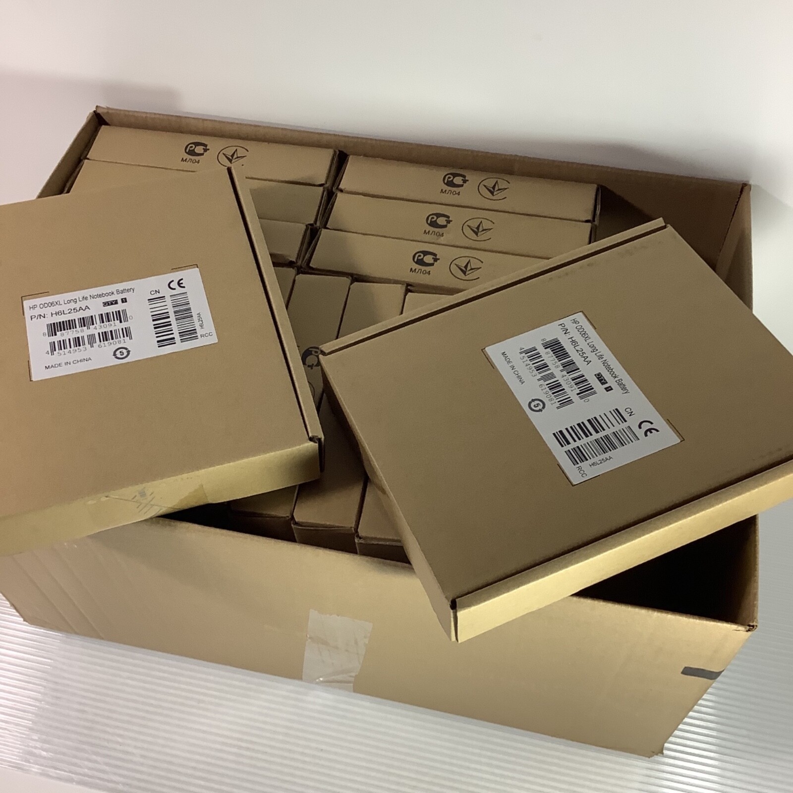 Lot of  18 HP OD06XL Long Life Notebook Battery