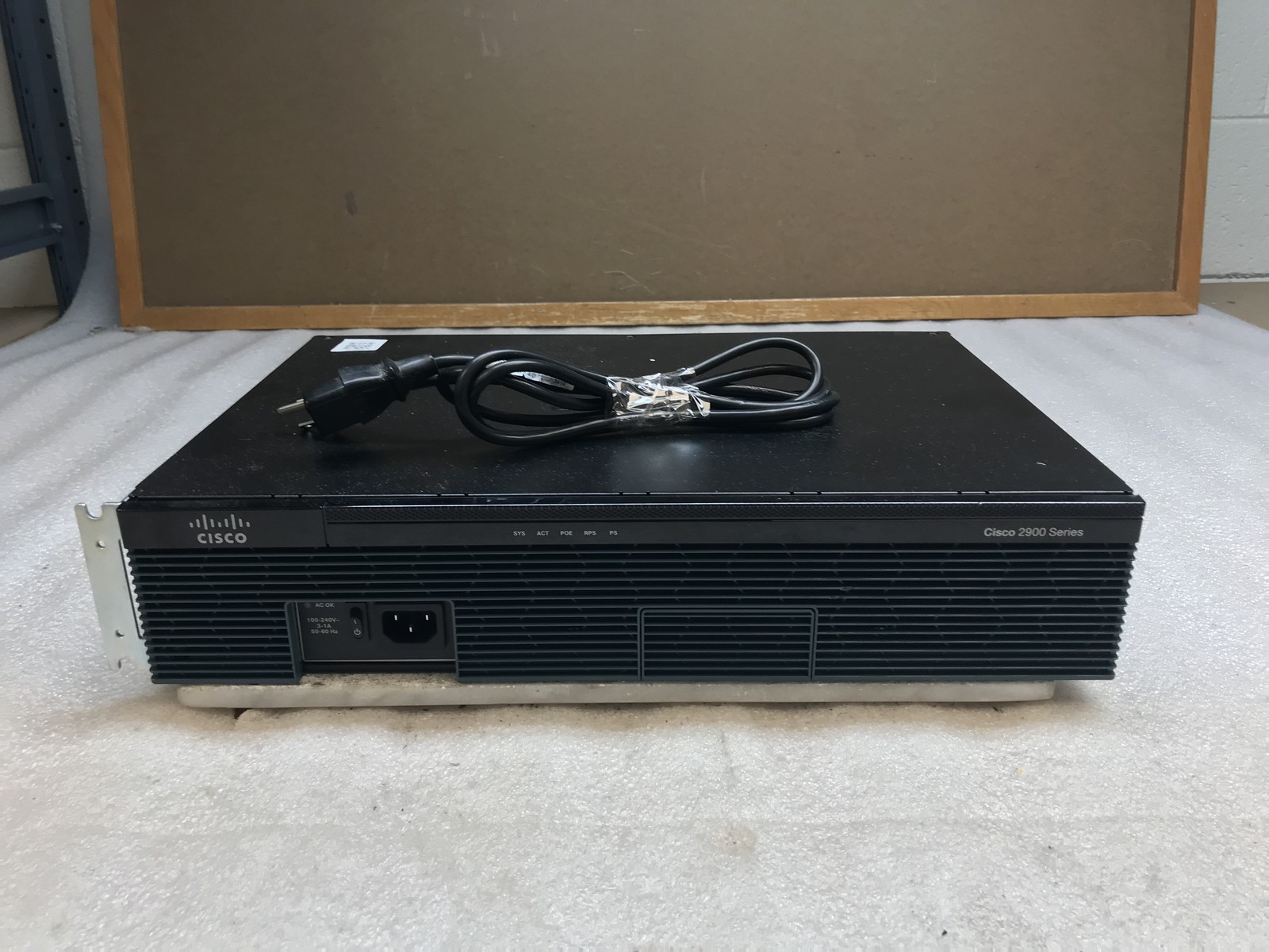 Cisco CISCO2911/K9 V07 ISR Router 3-Port Gigabit HWIC-1DSU-T1 Data License