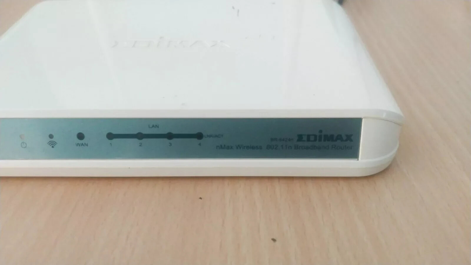 EDIMAX BR-642N Wireless IEEE802.11 b/g/n Broadband Router