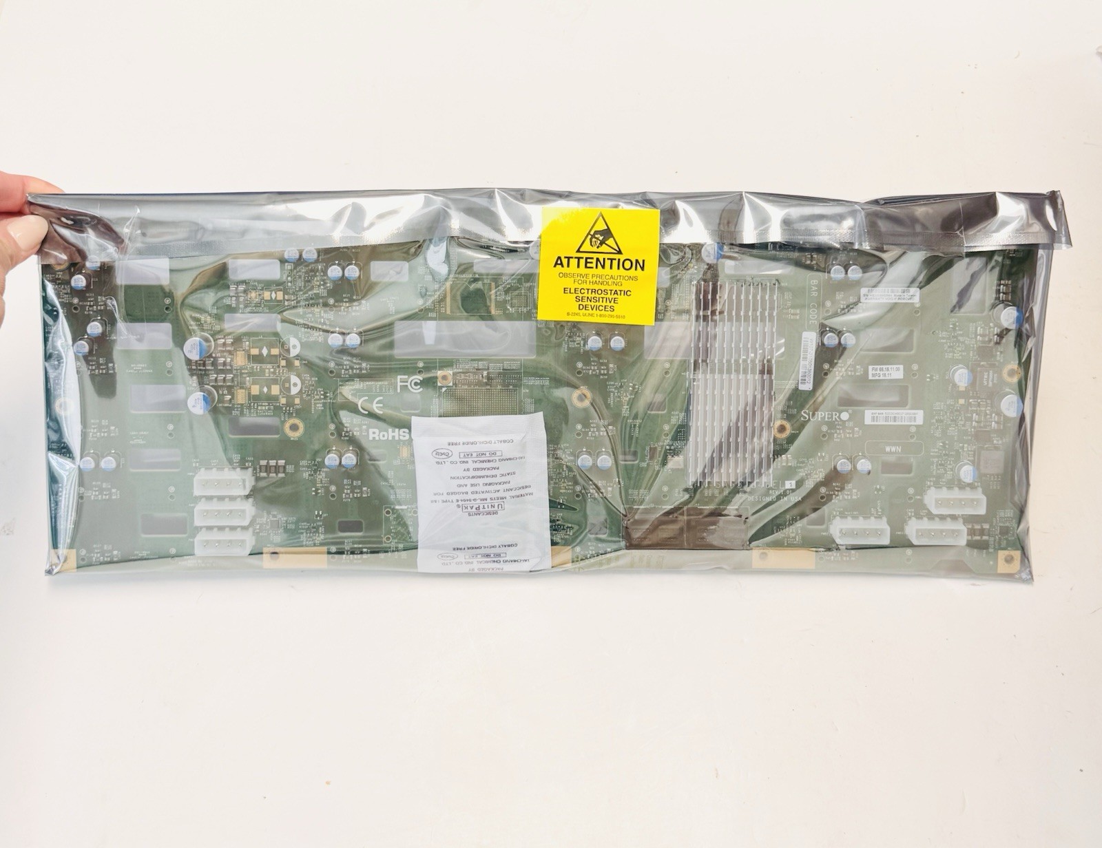 *Open box* Supermicro 24 Port 12Gbps Single Expander Backplane BPN-SAS3-846EL1