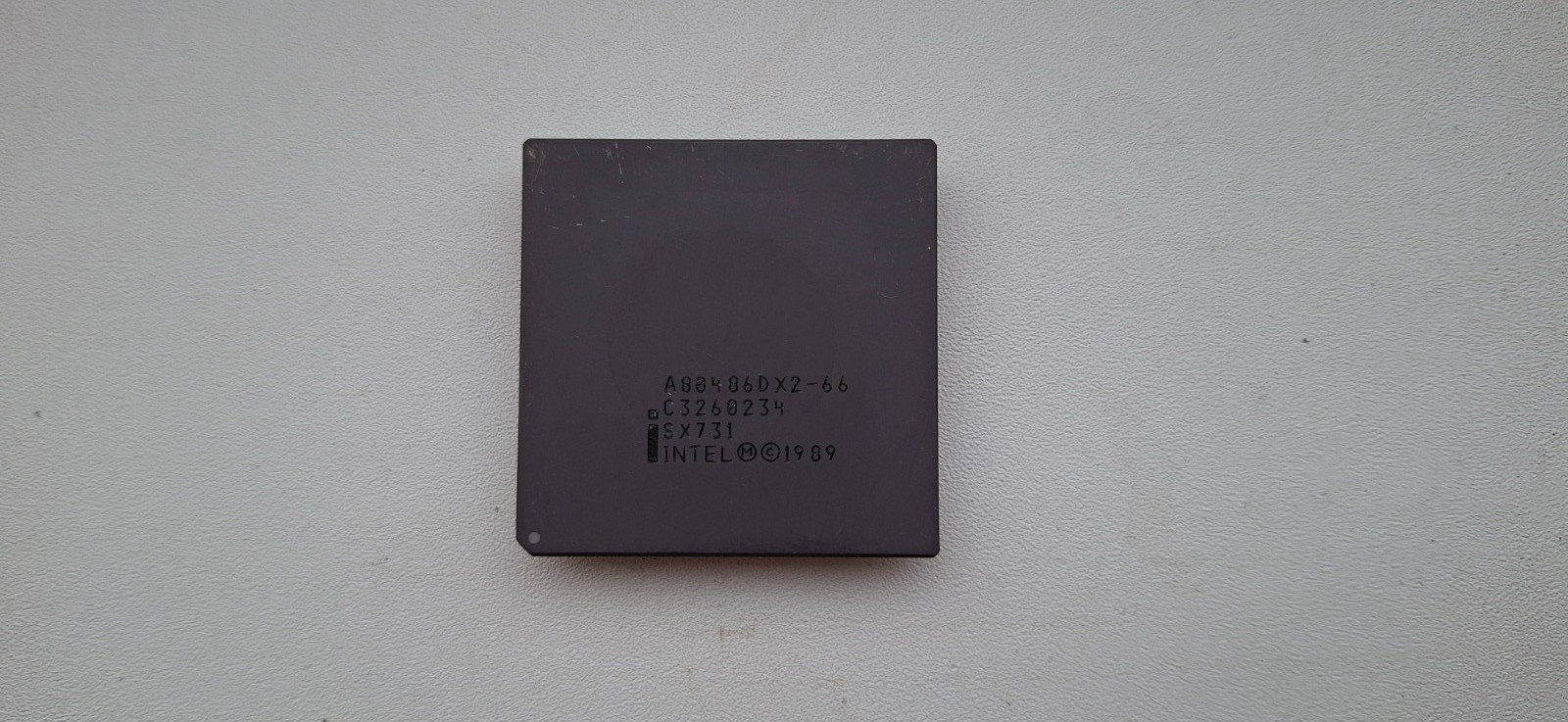 Intel 486DX2-66 A80486DX2-66 SX731 very rare DX2-66 no heatsink vintage CPU GOLD