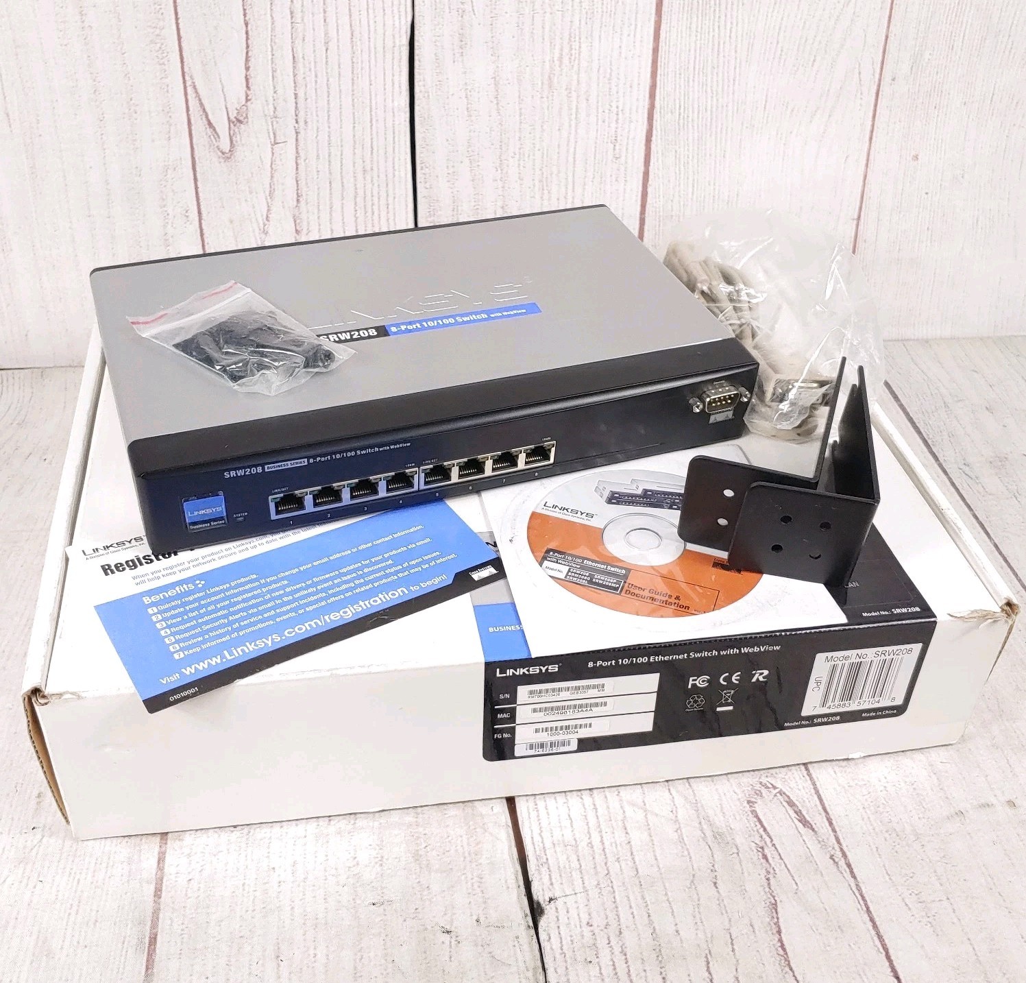 Cisco LINKSYS SRW208 8-port 10/100 + 2-Port Gigabit Switch - No Power Cable