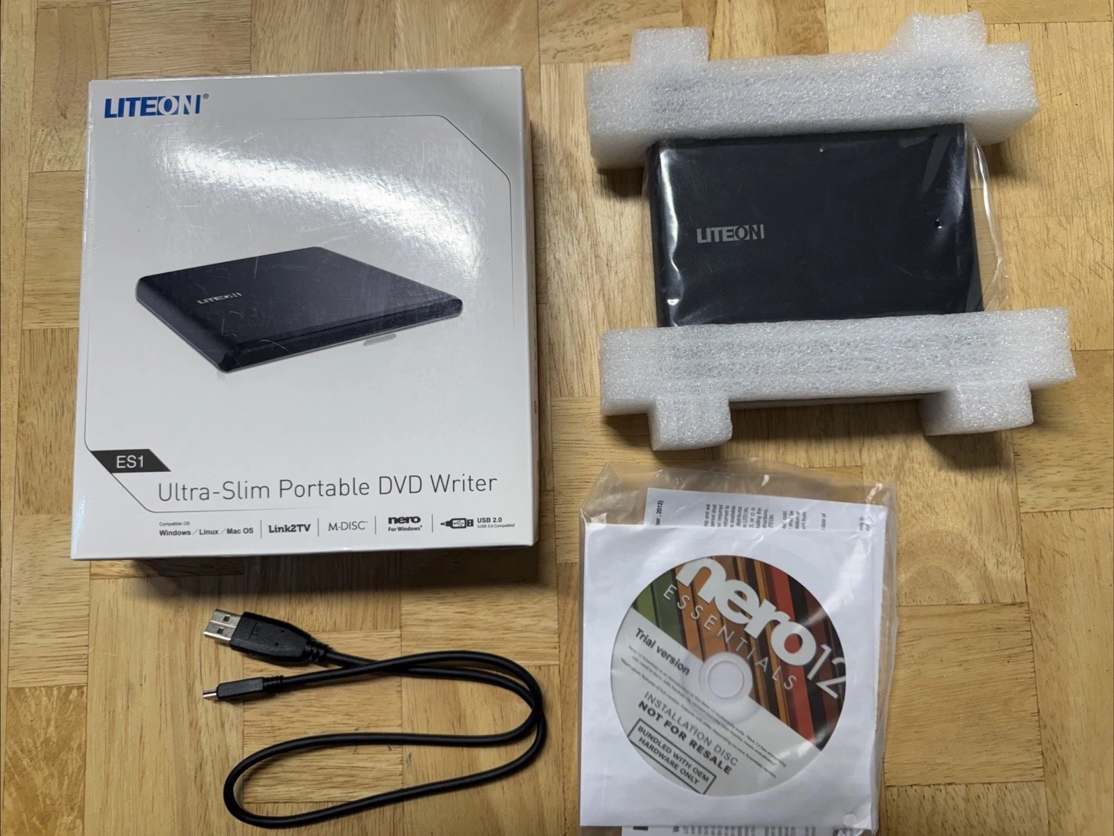 LITE-ON ES1 8x Lettore/Scrittore DVD Esterno Ultra Slim Nero