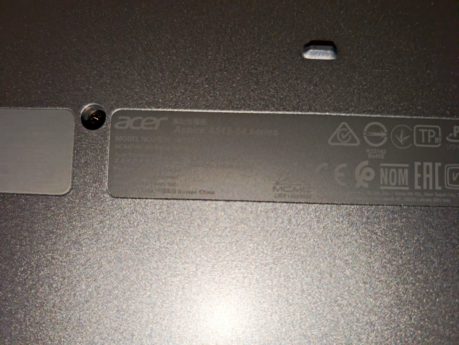 Acer Aspire 5 A515-54-51DJ 15.6" FHD i5 8th Gen 8GB 256GB SSD Win 11