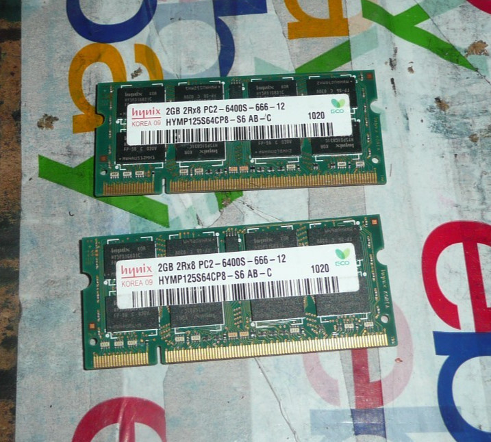 Pair of 2GB DDR2 PC2-6400S So-DIMM Laptop Memory (4GB Kit)
