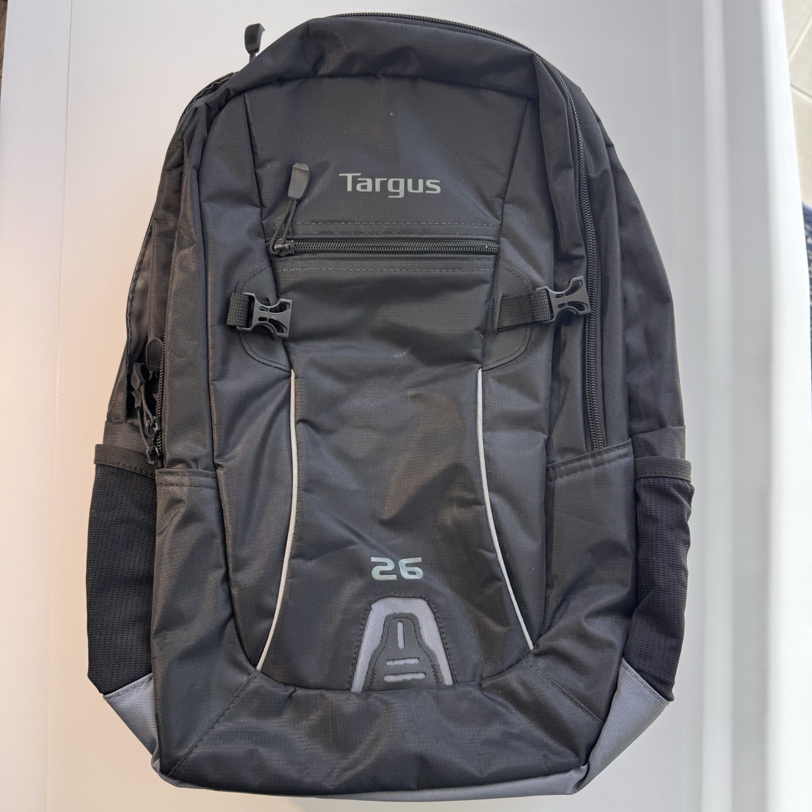 Targus - Sport 26L Laptop Backpack - Black Travel / School Bag AC0101