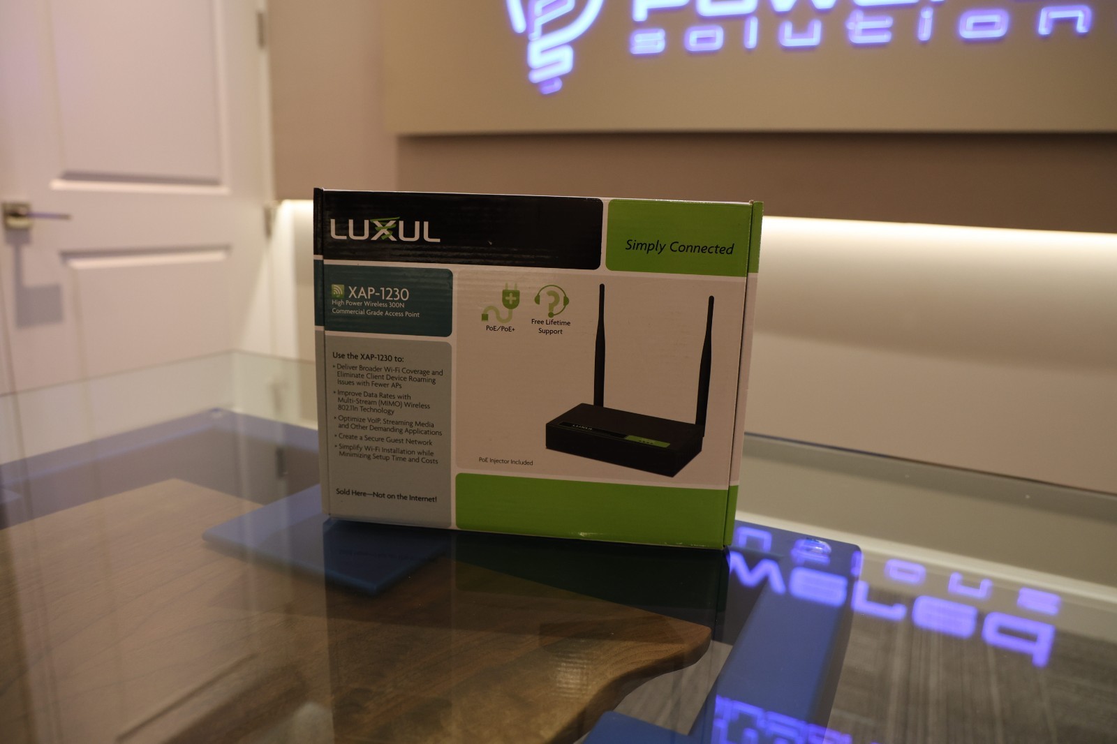Luxul Access Point