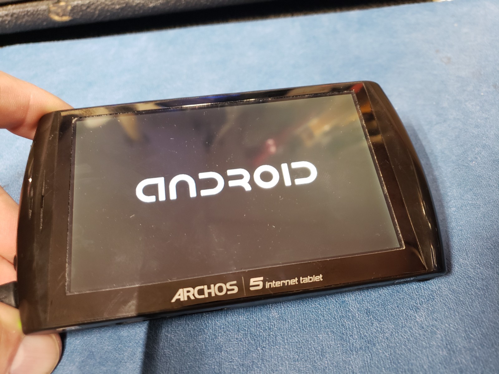 Archos Internet Tablet 5 for parts no bundle