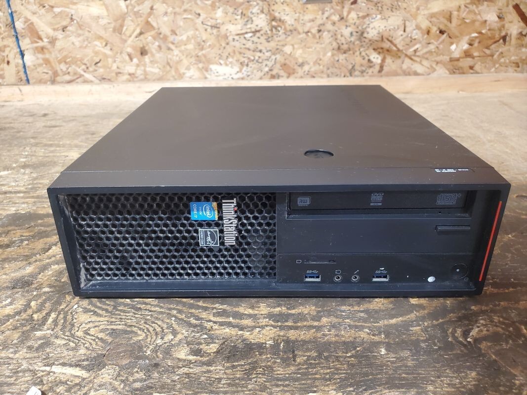 Lenovo ThinkStation P300 SFF i7-4790 3.60GHz 16GB RAM 1TB HDD Windows 10 Pro