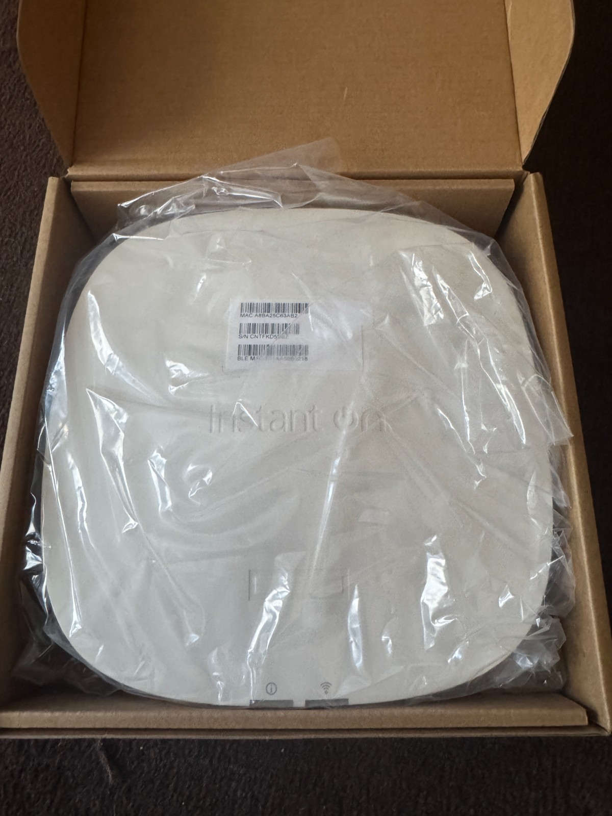 Aruba Hewlett Packard Enterprise company R9B28A wireless access point White