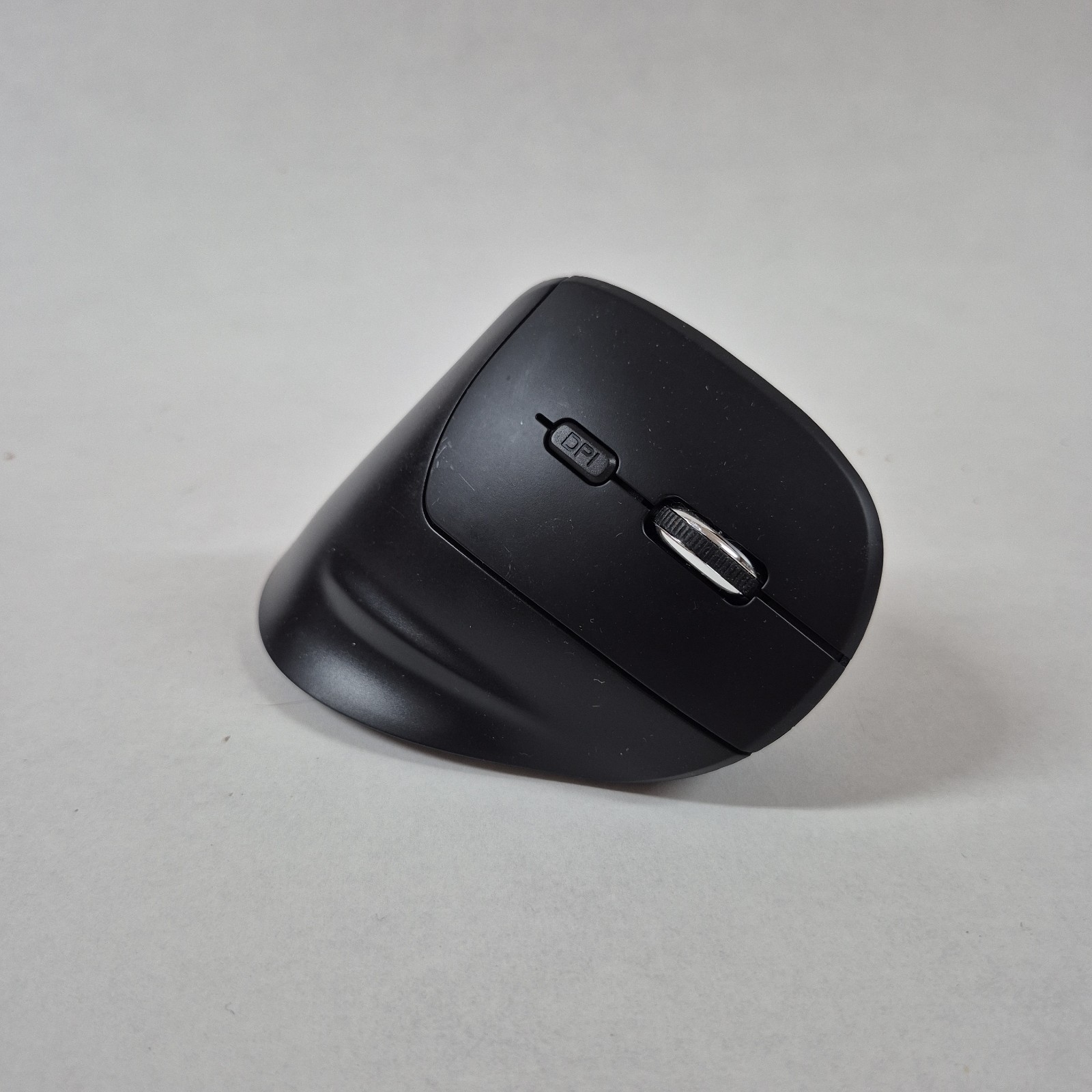 iClever Ergonomic Mouse WM-101 Vertical Wireless Mouse Optical