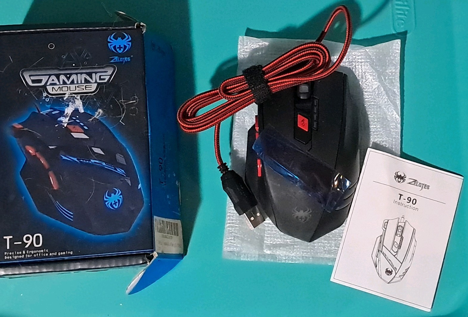 Zelotes T-90 Wired USB Gaming Mouse 9200 DPI 8-Button Ergonomic Black/Red