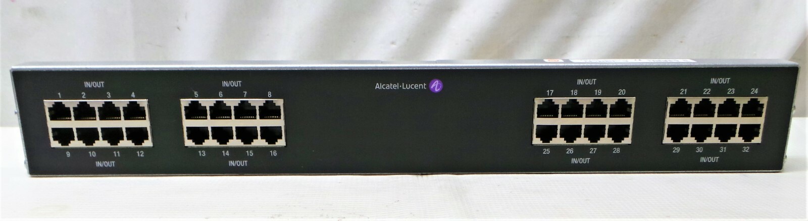 ALCATEL LUCENT 7705 SAR 32 PORT BREAKOUT PANEL T1/EI 100/120 OHM RJ45 3HE03394AA