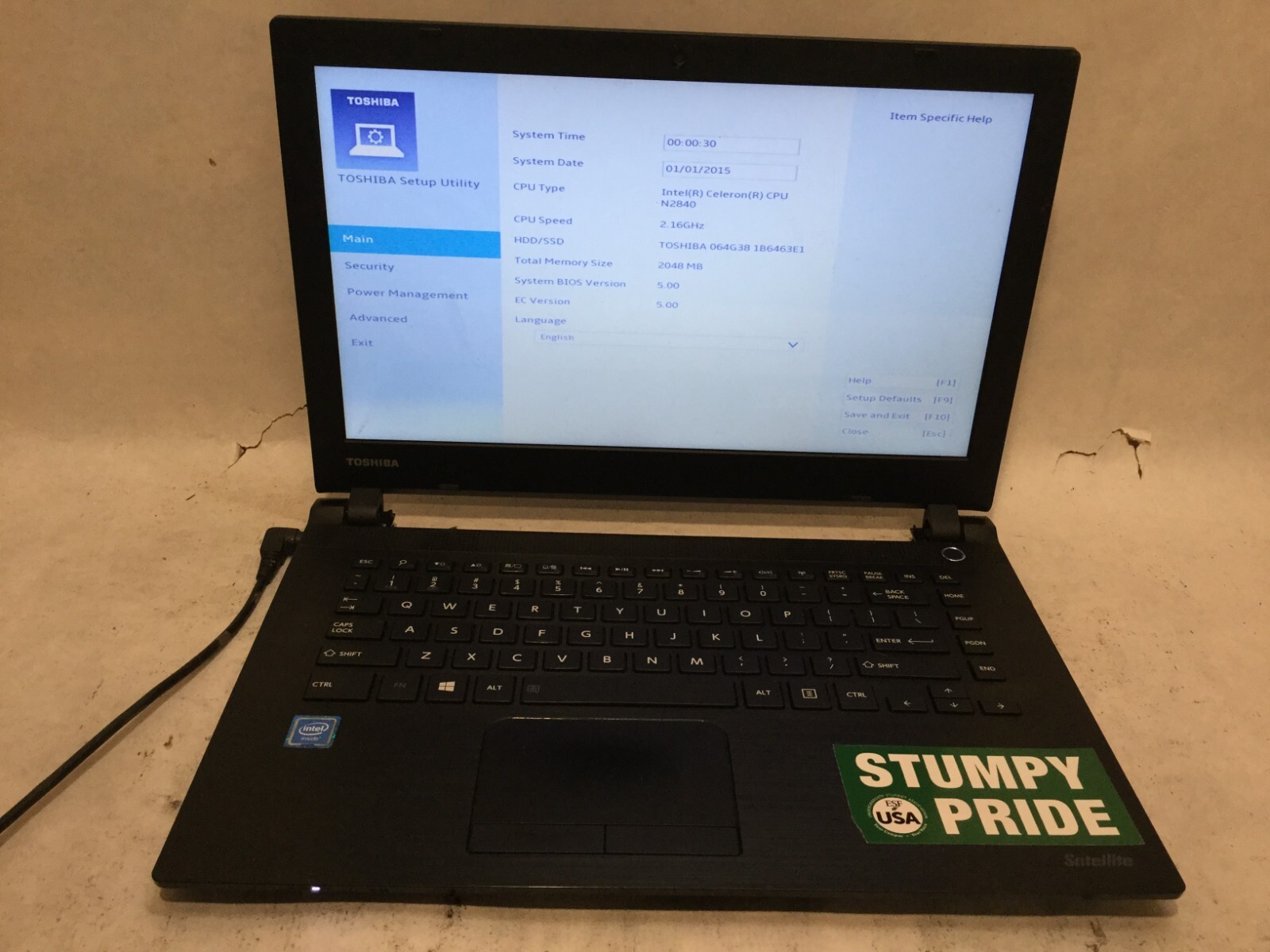 Toshiba Satellite CL45-C4335 15.6” / Celeron N2840 @ 2.16GHz /(MISSING PARTS)-MR