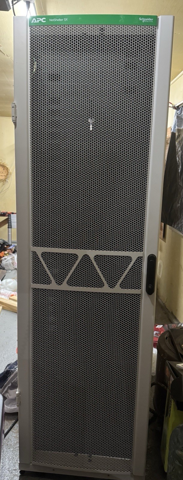 APC E242296 NetShelter SX 42U Data Center Cabinet Server Rack