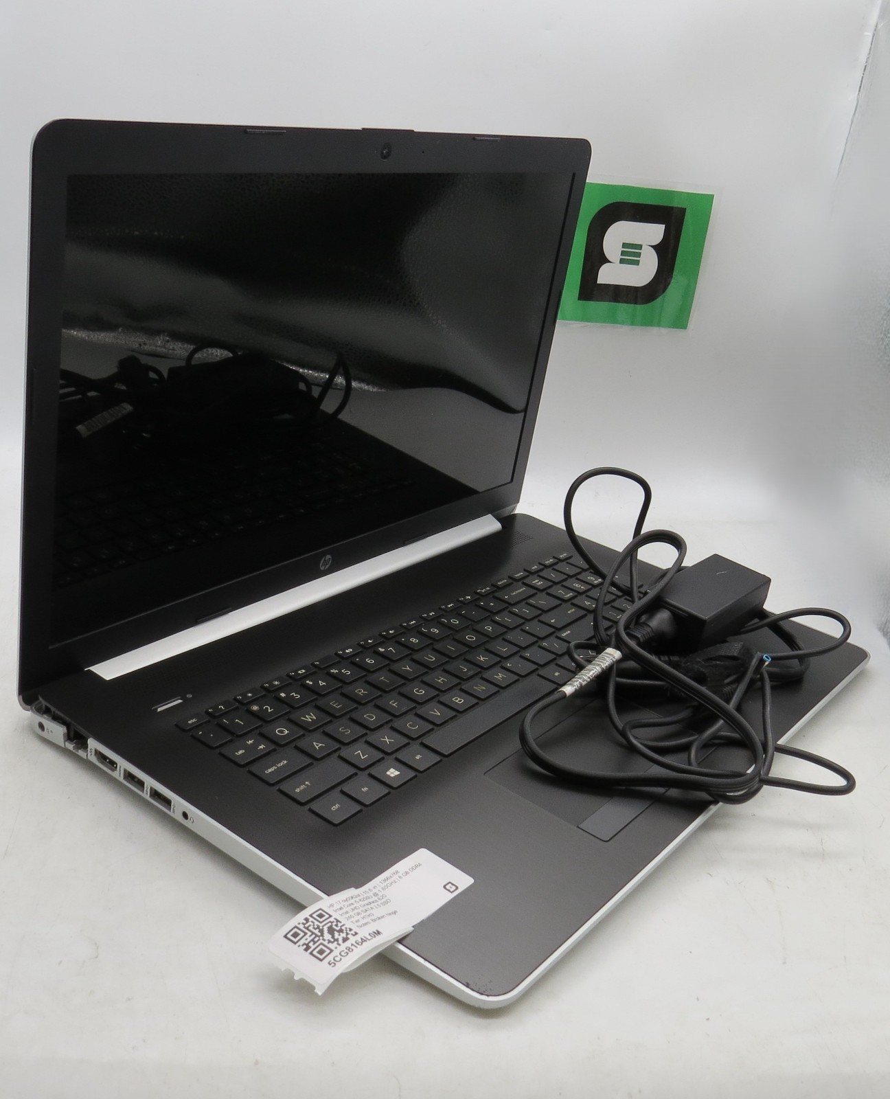 HP 17-by0062st i5-8250U 8GB DDR4 240GB 2.5" SATA 17.3" NO OS *READ