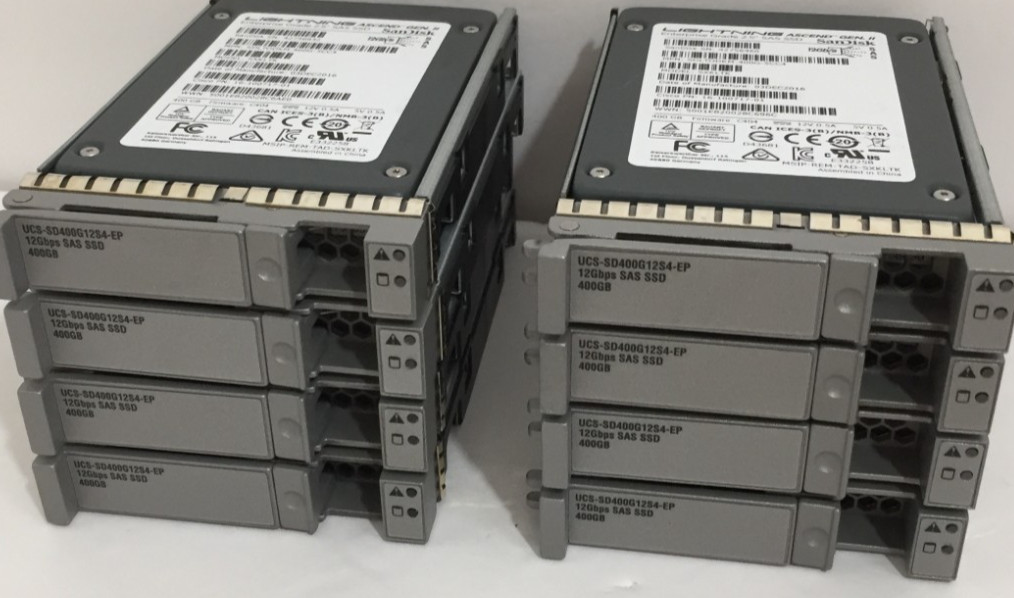* LOT OF 16 * 400GB Sandisk Lightning 2.5 SAS SSD * SDLTODKM-400G-5CC4 * SXKLTK