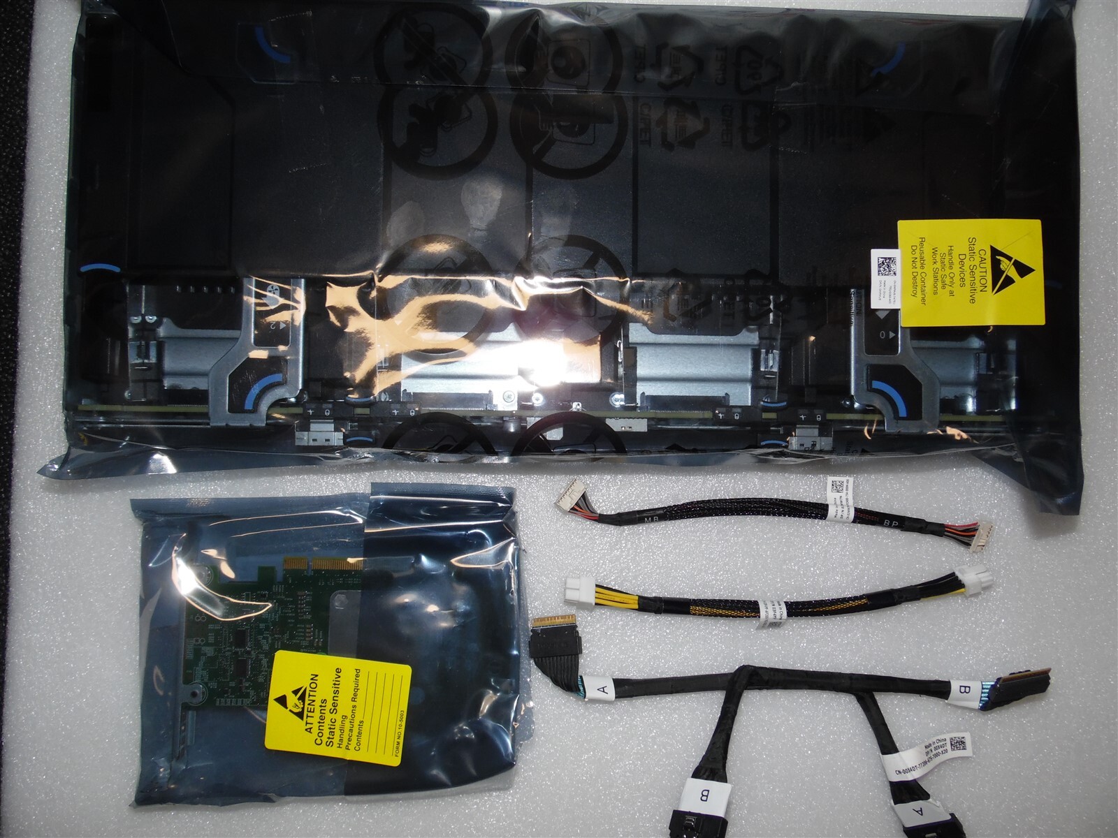 DELL POWEREDGE R740xd SERVER 4 X 2.5" U.2 NVMe MID PCIe EXTENDER CARD MFMV5