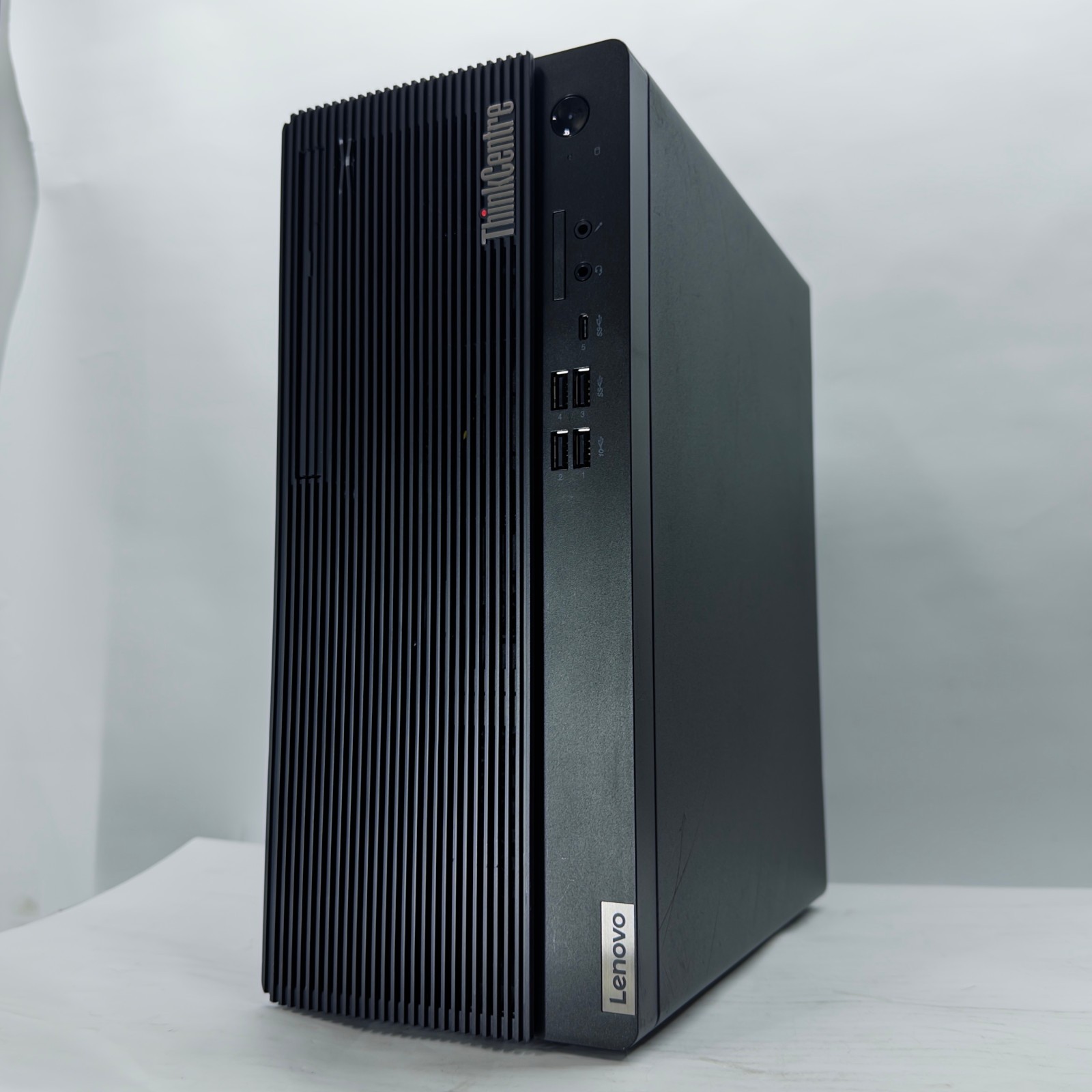 Lenovo ThinkCentre M70t 8c i7-10700 / 16GB RAM / 512GB SSD / 1TB HDD / Win11 Pro