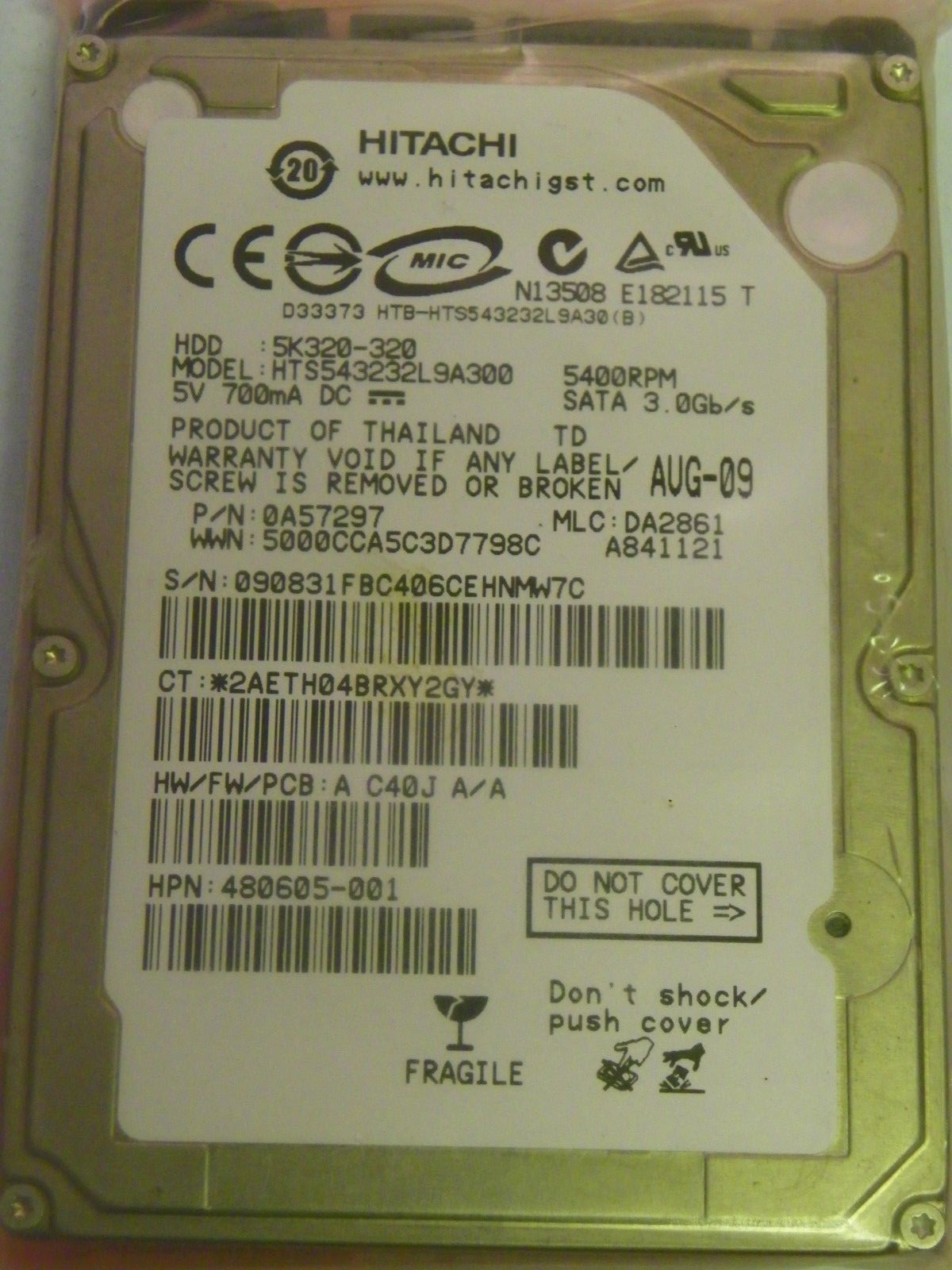 Hitachi HTS543232L9A300 P/N:0A57297 MLC:DA2861 FW:A C40J A/A 320GB 2.5" SATA HD