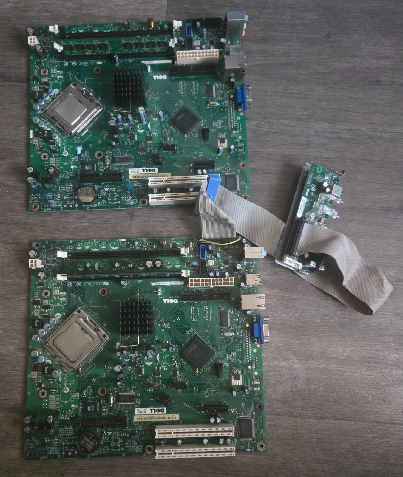 Two Dell E210882 Intel 2.80GHz Mainboard Socket 478 + Combo