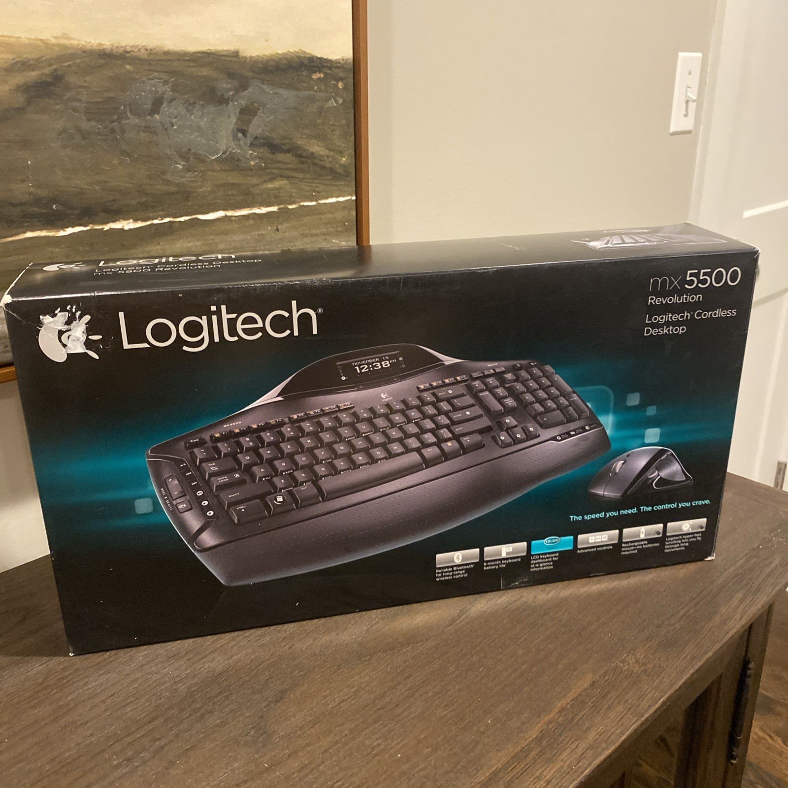 Logitech MX 5500 Wireless Bluetooth Keyboard Mouse Combo LCD Tested Working