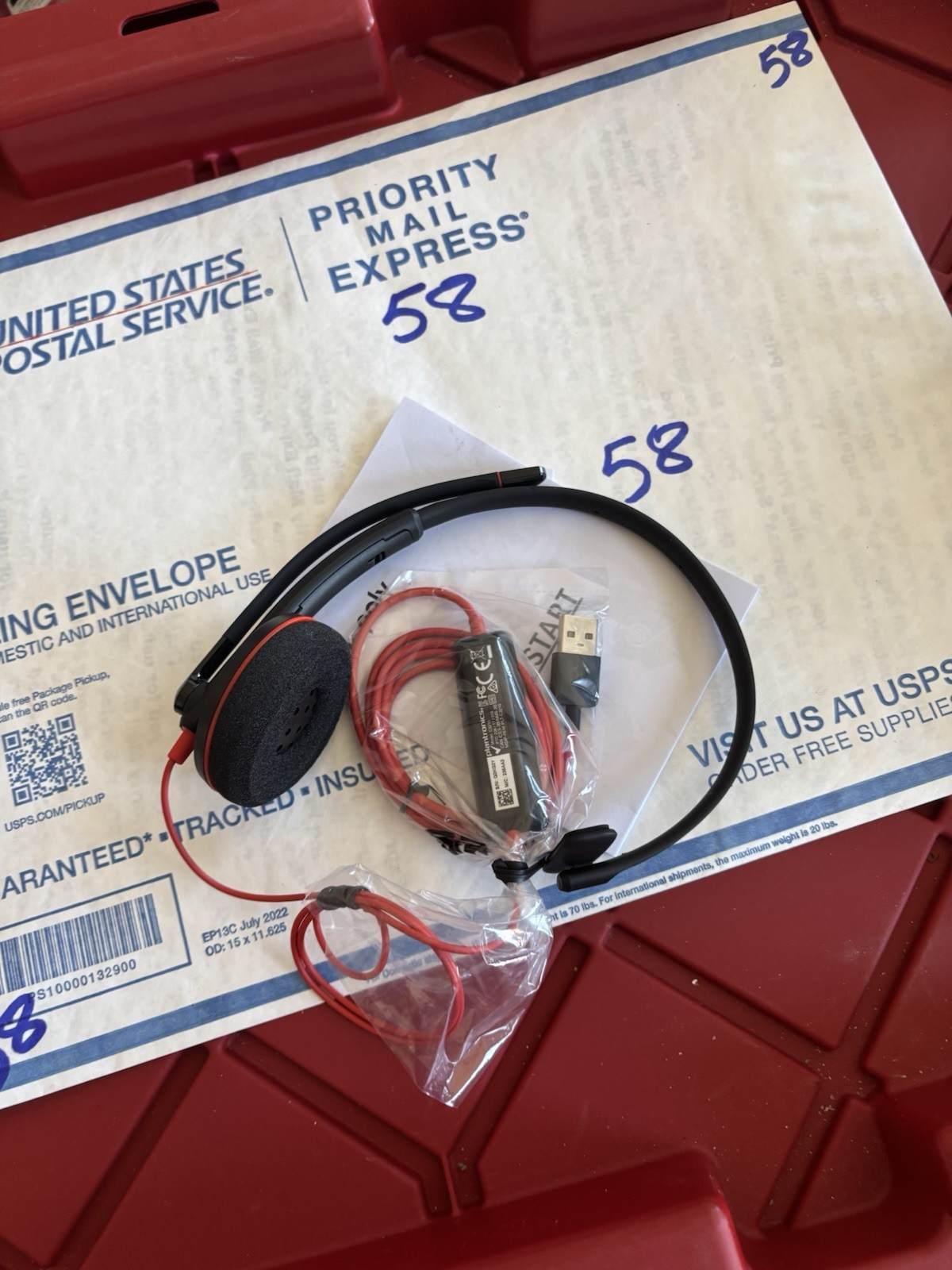 Plantronics Blackwire 3210 USB-C Over The Ear Headset Single Open box