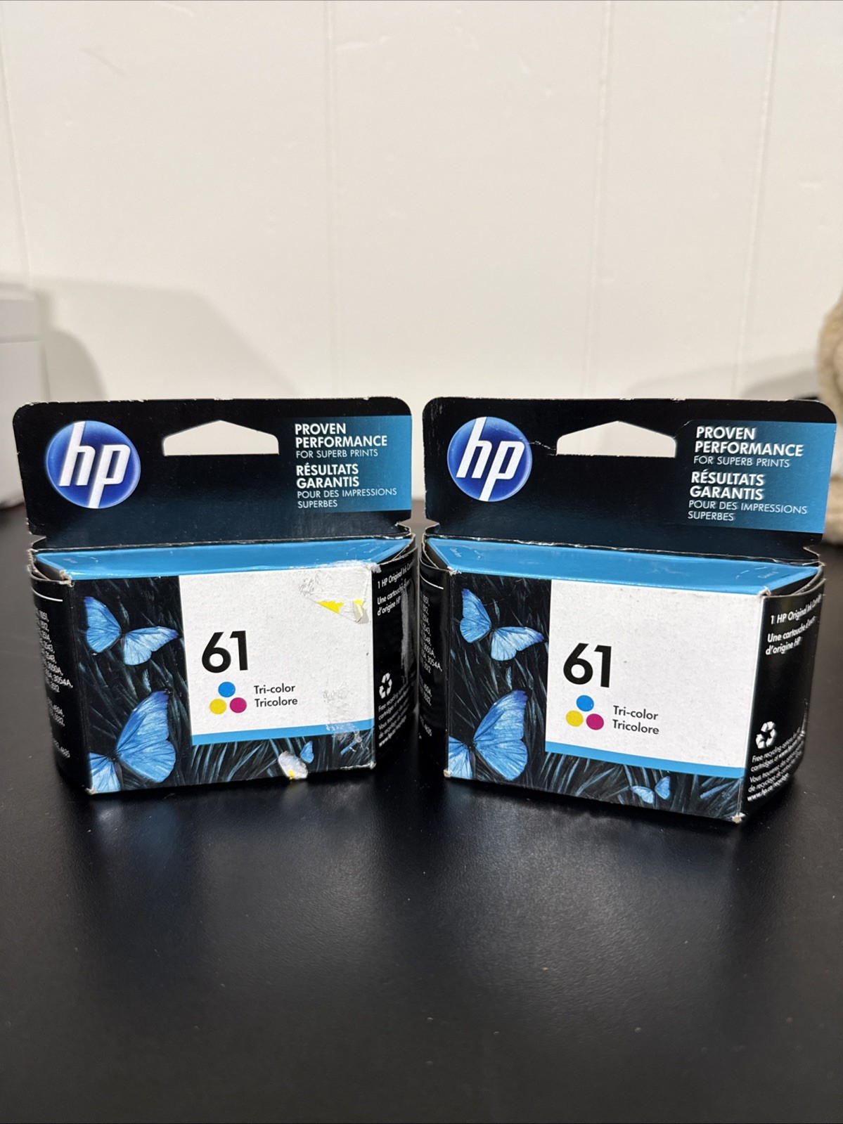 Genuine HP 61 Tri Color  Pack Ink Cartridges - 2 Packs - Expired June 2020